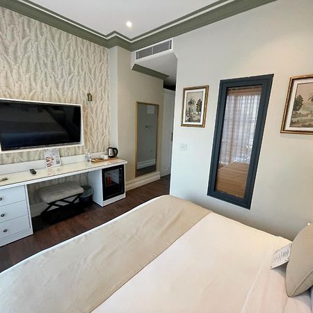 Dbd Hotel Bayrakli Измир Екстериор снимка